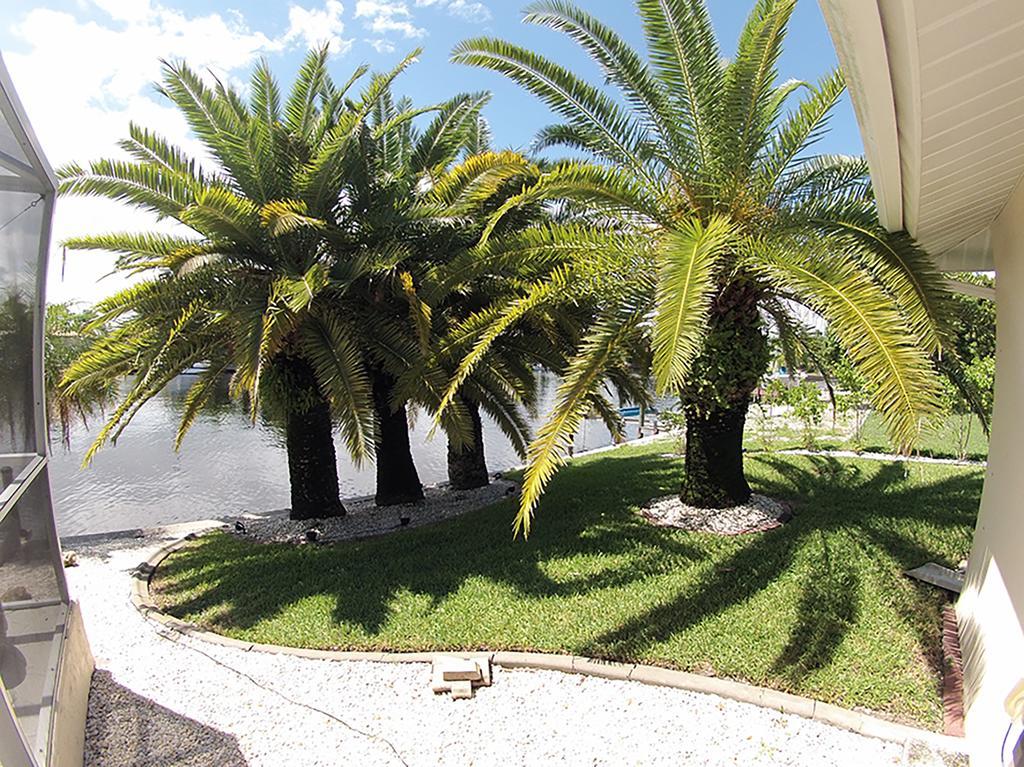 Villa Catalina Isles - Holidays In Paradise Κέιπ Κόραλ Εξωτερικό φωτογραφία